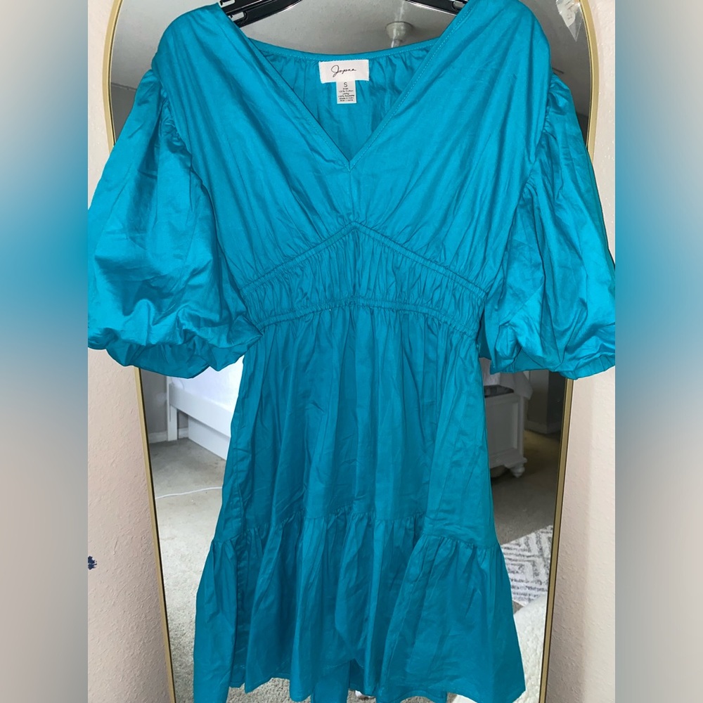 sold on curtsy!